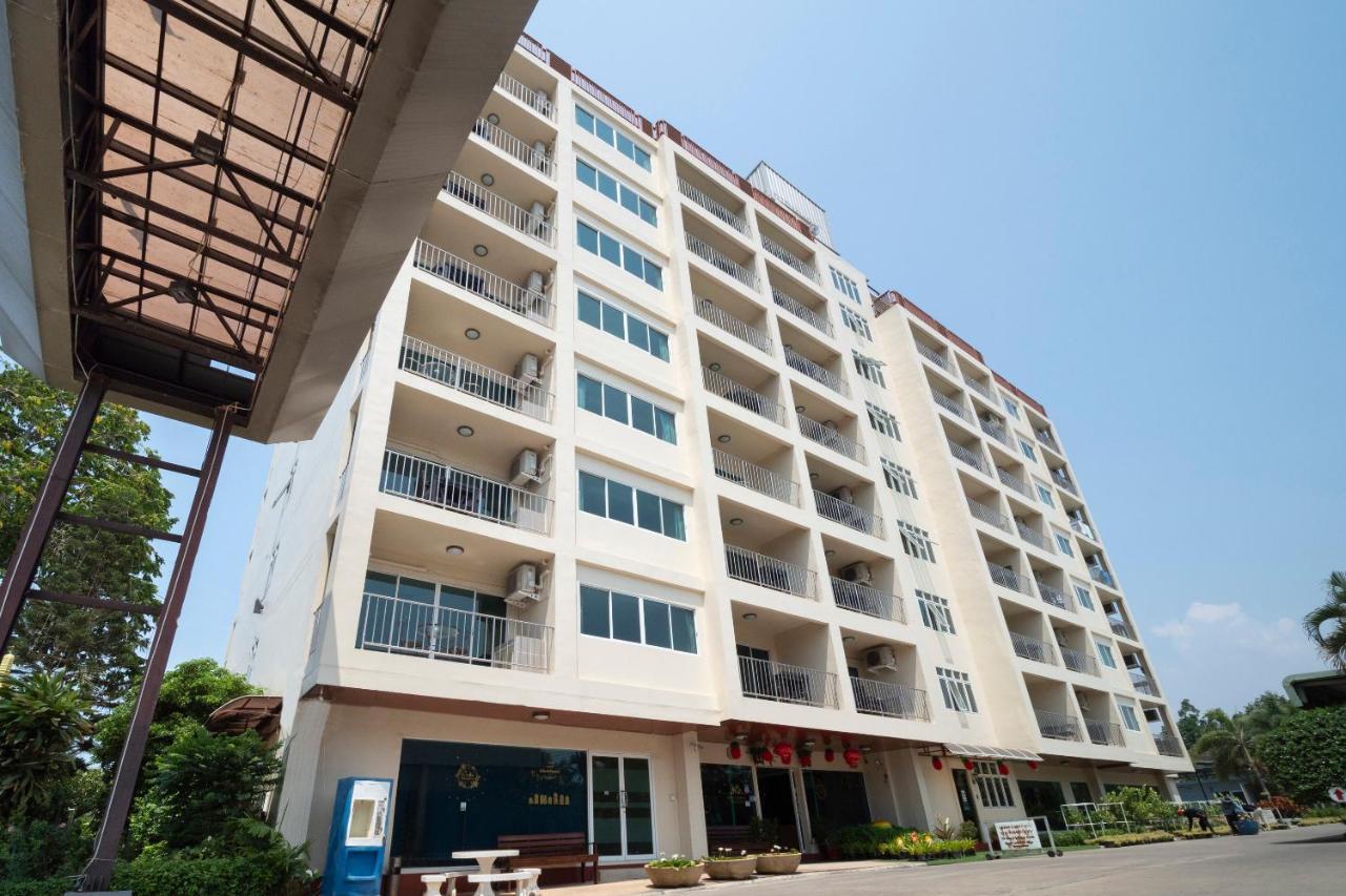 Oyo 829 Royal Thai Residence Jomtien Beach Exterior photo